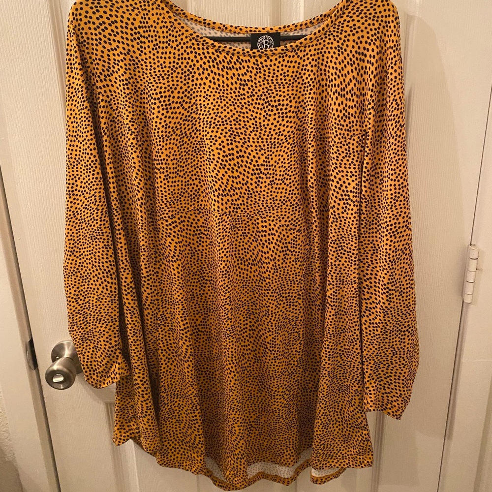 Bobeau orange and black dotted shirt